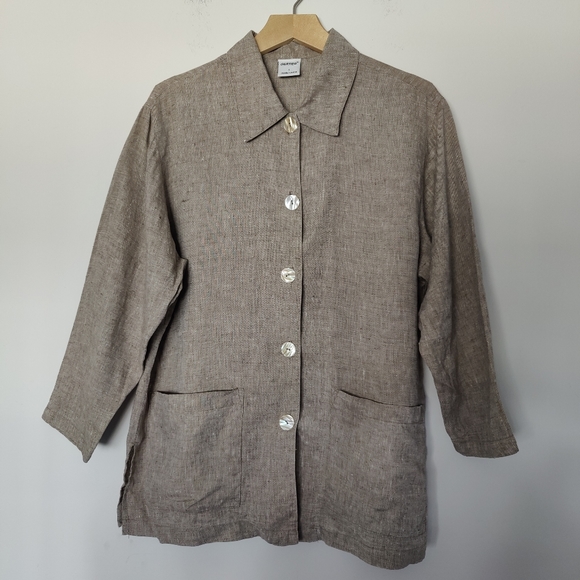 Gerties Linen Button Down Shirt - Picture 2 of 6